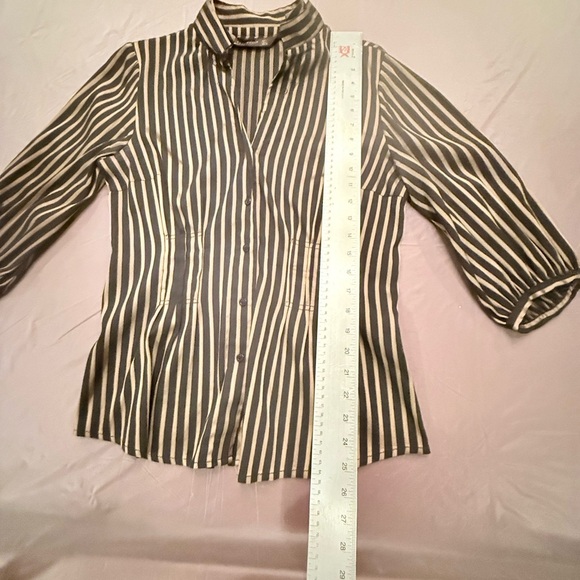 Zara Black and Gold Button Down Shirt with Notched Collar Size Large - Picture 6 of 9